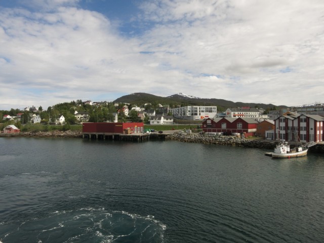 Hurtigruten_2015-06-21_11-09